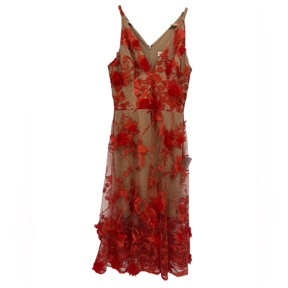 NWT Dress the Population Audrey Floral Embroidery Fit and Flare Midi Dress  - S